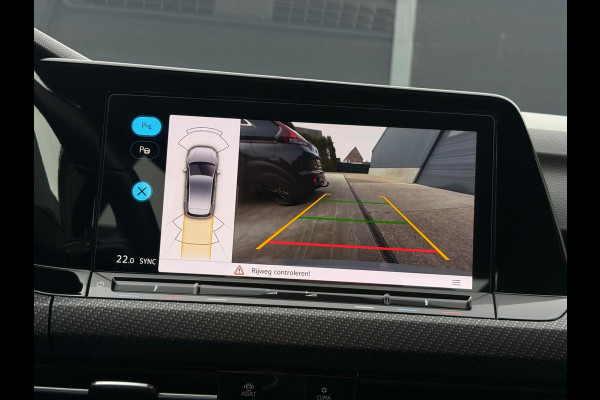 Volkswagen Golf 1.5 eTSI 3x R-Line CarPlay Camera