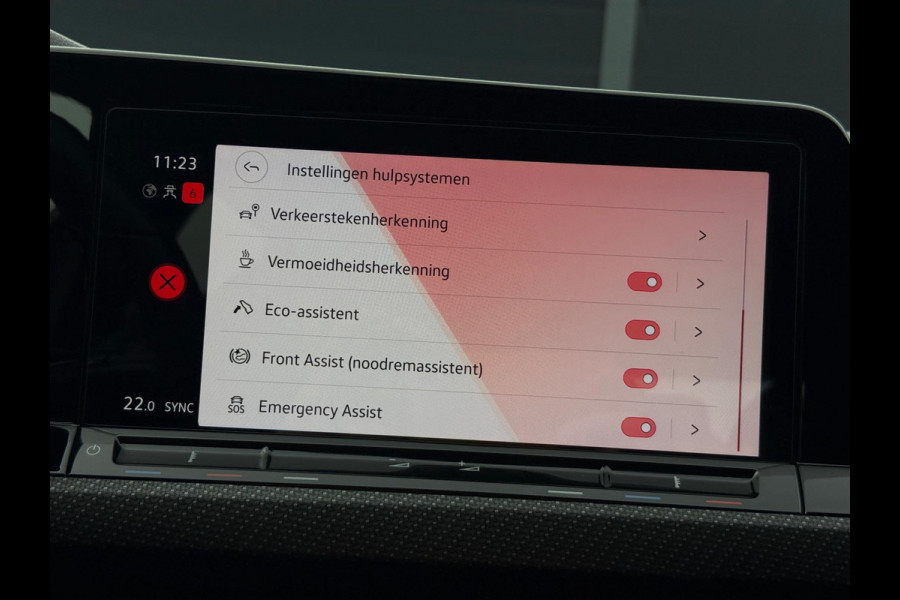 Volkswagen Golf 1.5 eTSI 3x R-Line CarPlay Camera