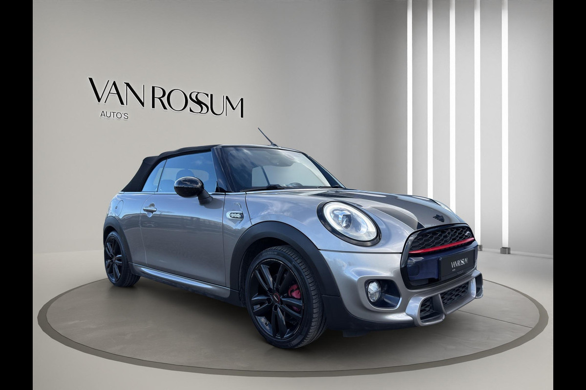 MINI Cabrio 1.5 Cooper Chili Serious Business JCW Chili pakket | Navigatie | Stoelverwarming | Airco (automatisch) | Parksensors |
