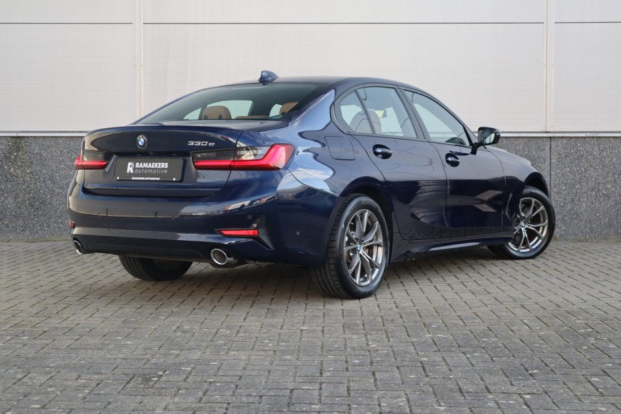 BMW 3-serie 330e High Executive Adaptieve cruise / 360 / Head-up / Harman Kardon / Dode hoek / Leder /