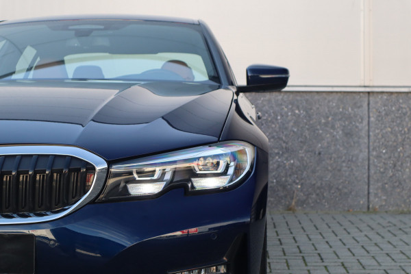 BMW 3-serie 330e High Executive Adaptieve cruise / 360 / Head-up / Harman Kardon / Dode hoek / Leder /