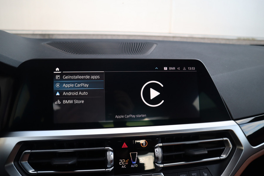 BMW 3-serie 330e High Executive Adaptieve cruise / 360 / Head-up / Harman Kardon / Dode hoek / Leder /