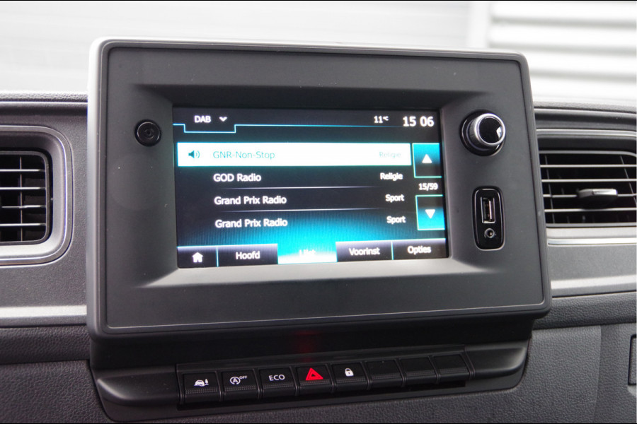 Renault Master BAKWAGEN T35 2.3 dCi 145PK, LAADKLEP, ZIJDEUR, TREKHAAK, CAMERA, NAVI, CRUISE, AIRCO, MEUBELBAK