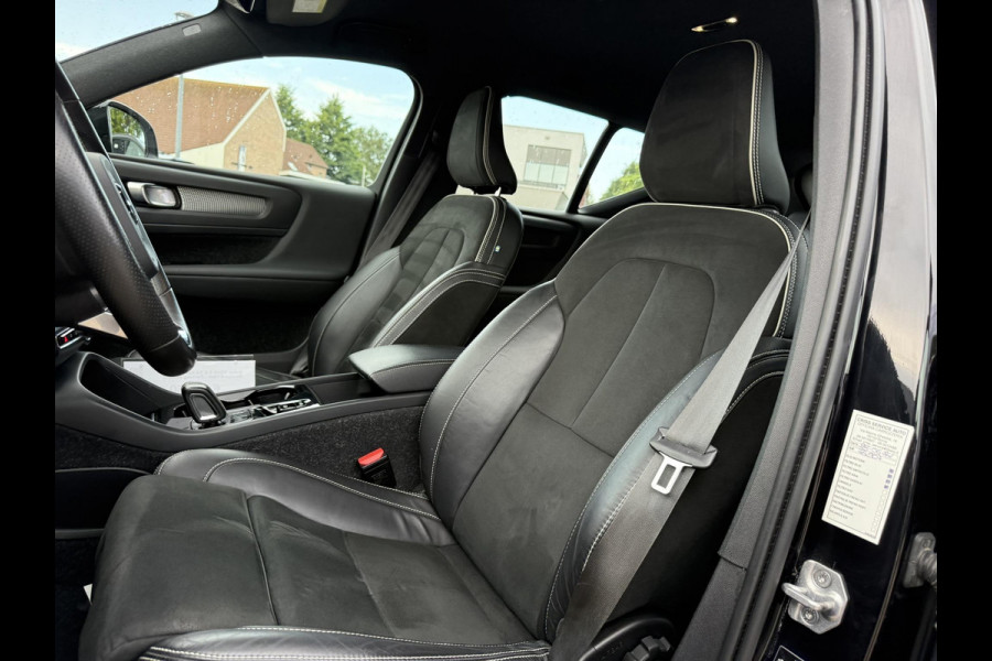 Volvo XC40 1.5 T4 Recharge R-Design | ZUID | 210pk | Parking pack| Draadloos opladen | PHEV | 1.800kg Trekgewicht