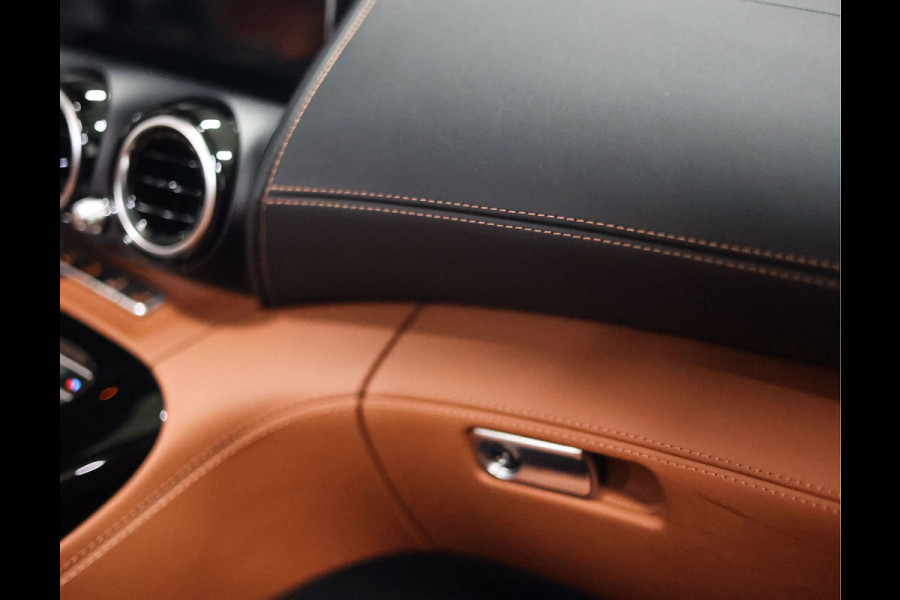 Mercedes-Benz AMG GT C Roadster | Airscarf - Dynamic+ - Burmester