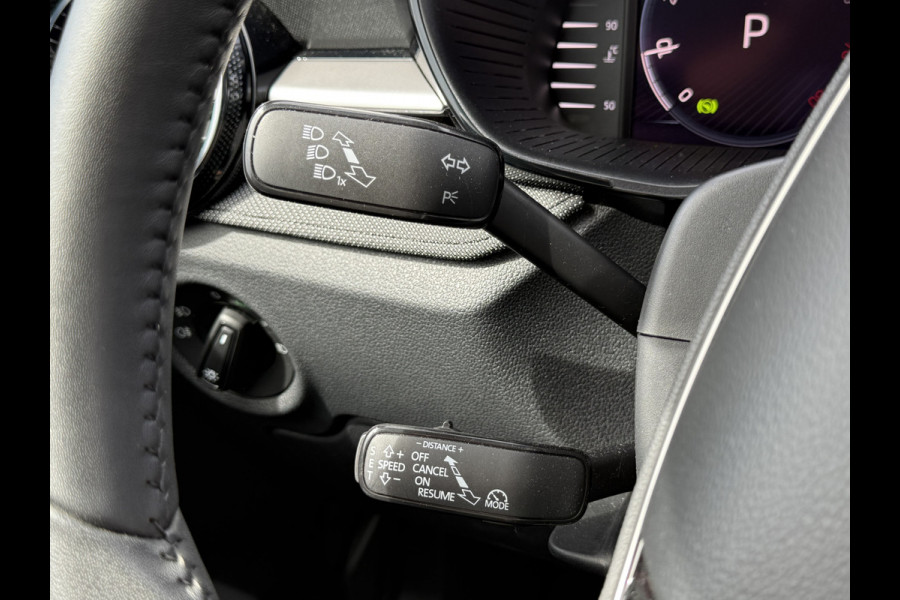 Škoda Fabia 1.0 TSI Business Edition | Pano | CarPlay | ACC | Camera | LED | Keyless | DAB+