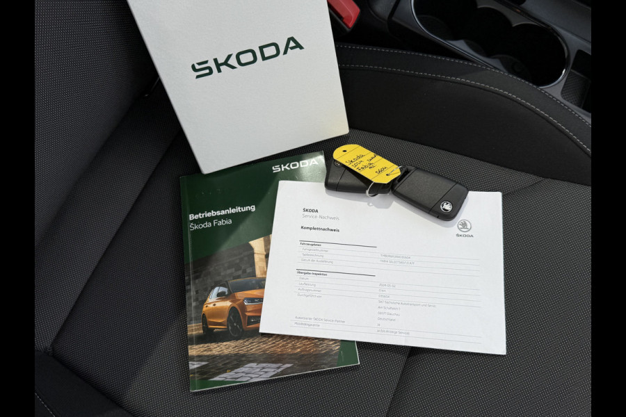 Škoda Fabia 1.0 TSI Business Edition | Pano | CarPlay | ACC | Camera | LED | Keyless | DAB+