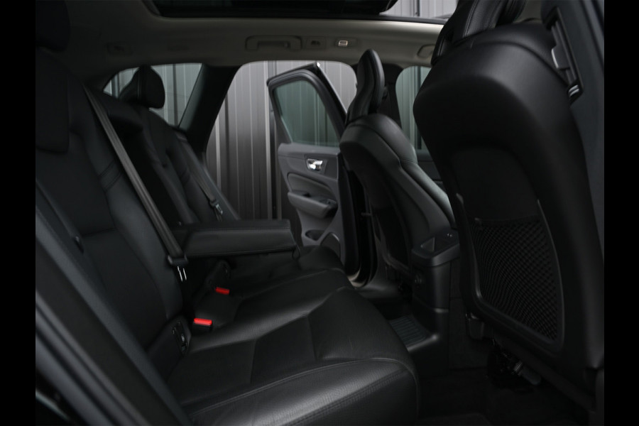 Volvo XC60 2.0 T6 PLUG-IN HYBRID AWD | LONG RANGE | KEYLESS | 360 CAMERA | STOEL- EN STUURVERWARMING | HARMAN/KARDON | ACHTERBANK VERWARMD