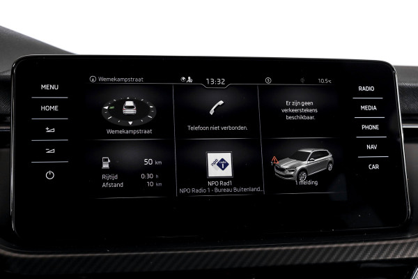 Škoda Kamiq 1.5 TSI ACT 150 PK Monte Carlo - Automaat | Pano | Elek. Trekhaak | Dig. Cockpit | Adapt. Cruise | Stoel+-stuurverw. | PDC | Camera | NAV + App. Connect | ECC | DAB | LM 18" |