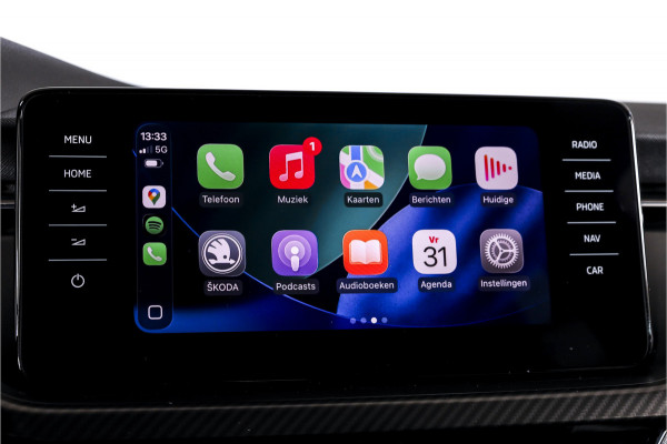 Škoda Kamiq 1.5 TSI ACT 150 PK Monte Carlo - Automaat | Pano | Elek. Trekhaak | Dig. Cockpit | Adapt. Cruise | Stoel+-stuurverw. | PDC | Camera | NAV + App. Connect | ECC | DAB | LM 18" |