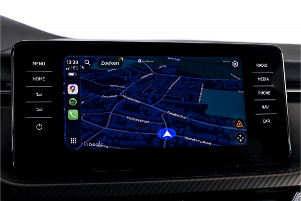 Škoda Kamiq 1.5 TSI ACT 150 PK Monte Carlo - Automaat | Pano | Elek. Trekhaak | Dig. Cockpit | Adapt. Cruise | Stoel+-stuurverw. | PDC | Camera | NAV + App. Connect | ECC | DAB | LM 18" |