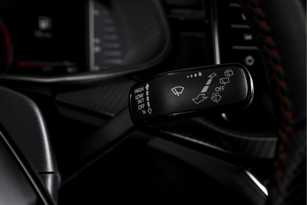 Škoda Kamiq 1.5 TSI ACT 150 PK Monte Carlo - Automaat | Pano | Elek. Trekhaak | Dig. Cockpit | Adapt. Cruise | Stoel+-stuurverw. | PDC | Camera | NAV + App. Connect | ECC | DAB | LM 18" |