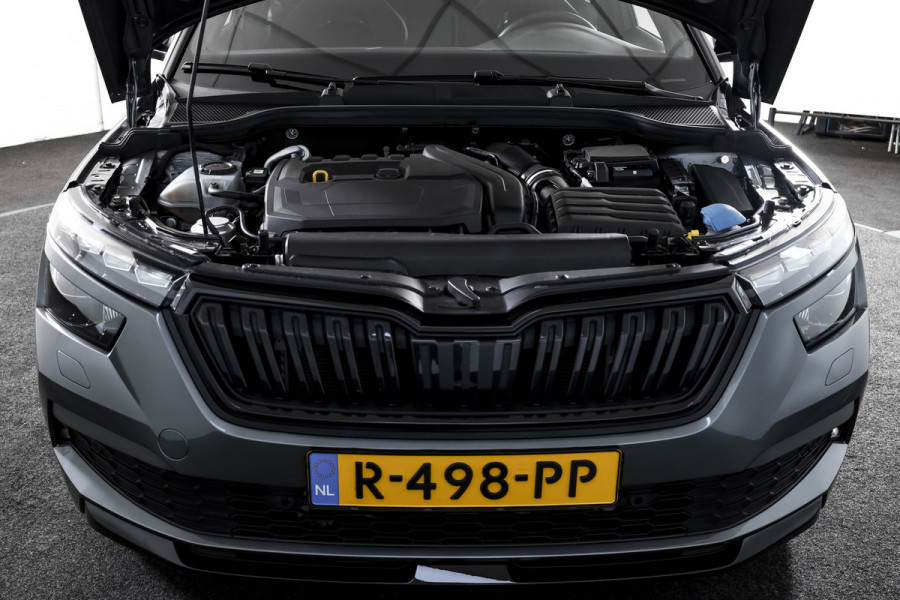 Škoda Kamiq 1.5 TSI ACT 150 PK Monte Carlo - Automaat | Pano | Elek. Trekhaak | Dig. Cockpit | Adapt. Cruise | Stoel+-stuurverw. | PDC | Camera | NAV + App. Connect | ECC | DAB | LM 18" |