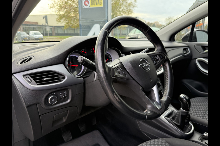 Opel Astra Sports Tourer BWJ 2019 | 1.6 CDTI 111PK Business+ | TREKHAAK | NAVI | AIRCO | PDC | CRUISE | CARPLAY |