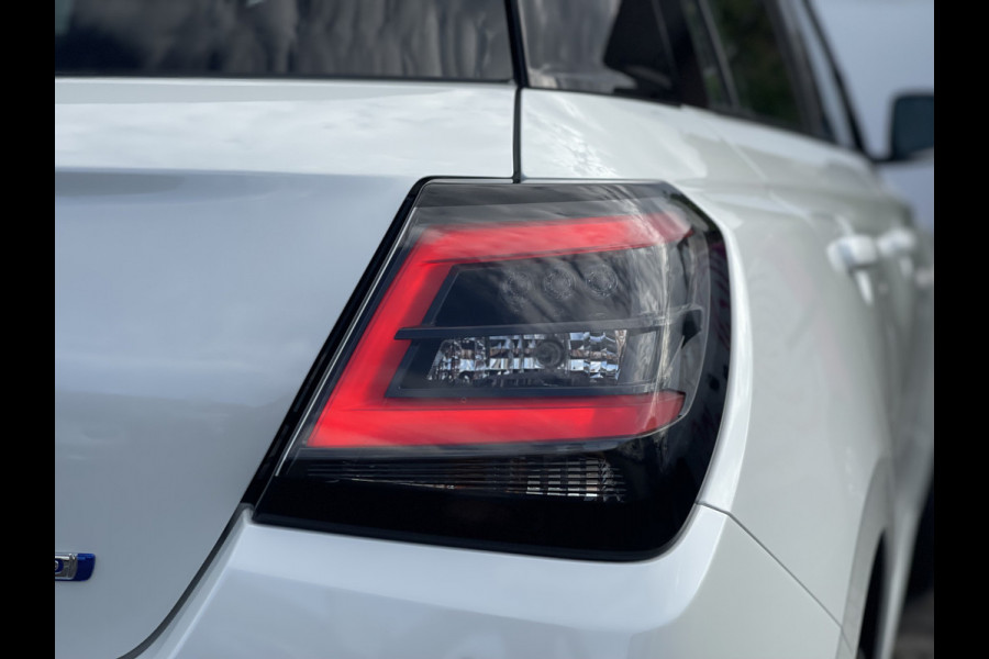 Suzuki Swift 1.2 Select Smart Hybrid | Navi | Camera | ACC | LED | Keyless | CarPlay