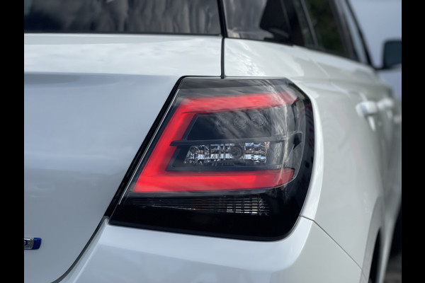 Suzuki Swift 1.2 Select Smart Hybrid | Navi | Camera | ACC | LED | Keyless | CarPlay