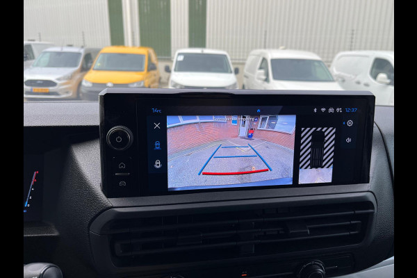 Peugeot Expert 2.0 BlueHDi 145PK L2 / Camera / Laadvloer / App connect / Nieuw staat