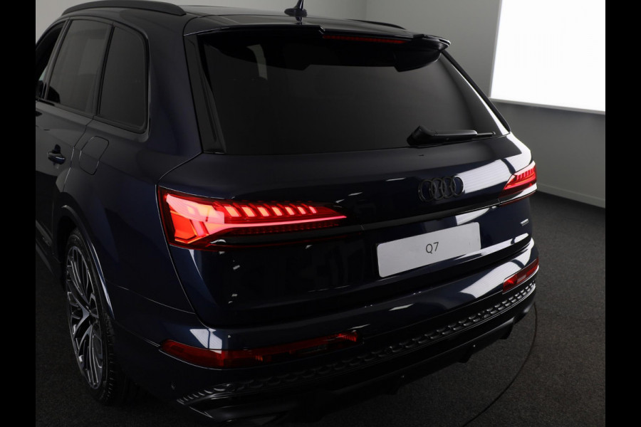 Audi Q7 55 TFSI e quattro Pro Line S 394pk | Trekhaak | Panoramadak | B&O | Vierwielbesturing | Ass.Plus.Remote |