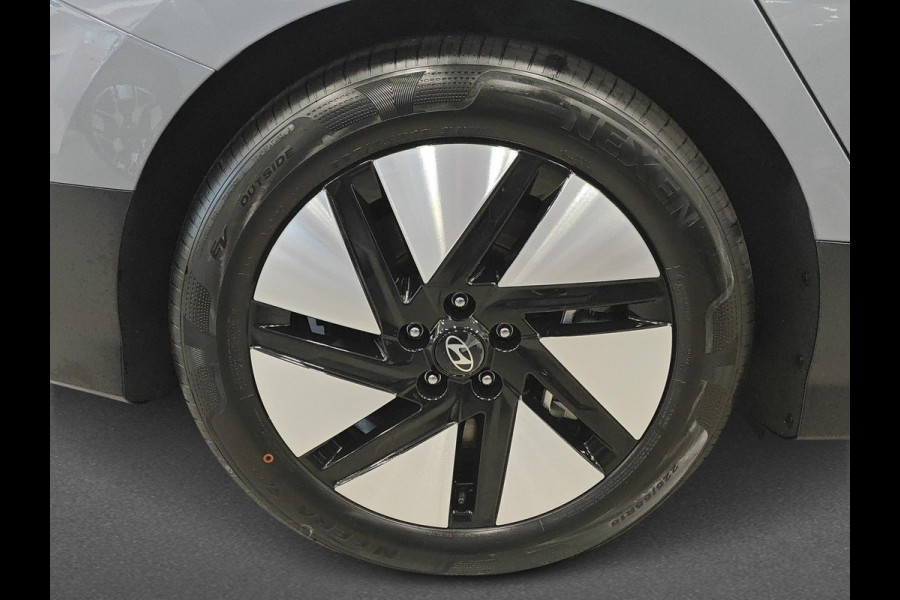 Hyundai IONIQ 6 Connect 77.4 kWh | VAN €56.290 VOOR €44.230 | UIT VOORRAAD LEVERBAAR