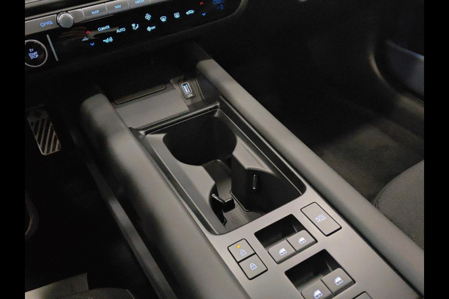 Hyundai IONIQ 6 Connect 77.4 kWh | VAN €56.290 VOOR €44.230 | UIT VOORRAAD LEVERBAAR