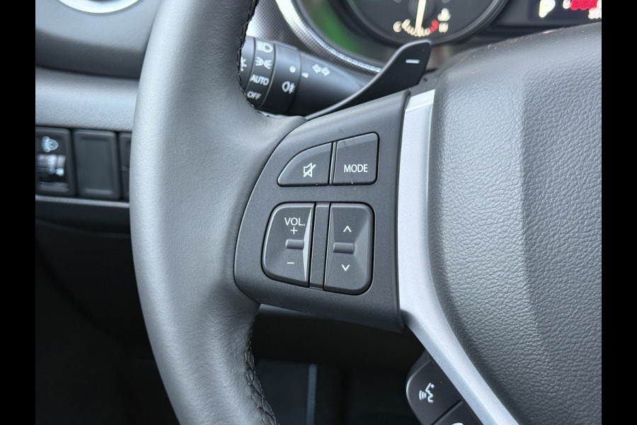 Suzuki Vitara 1.5 Hybrid Style AllGrip | Pano | ACC | Camera | LED | Parelmoer