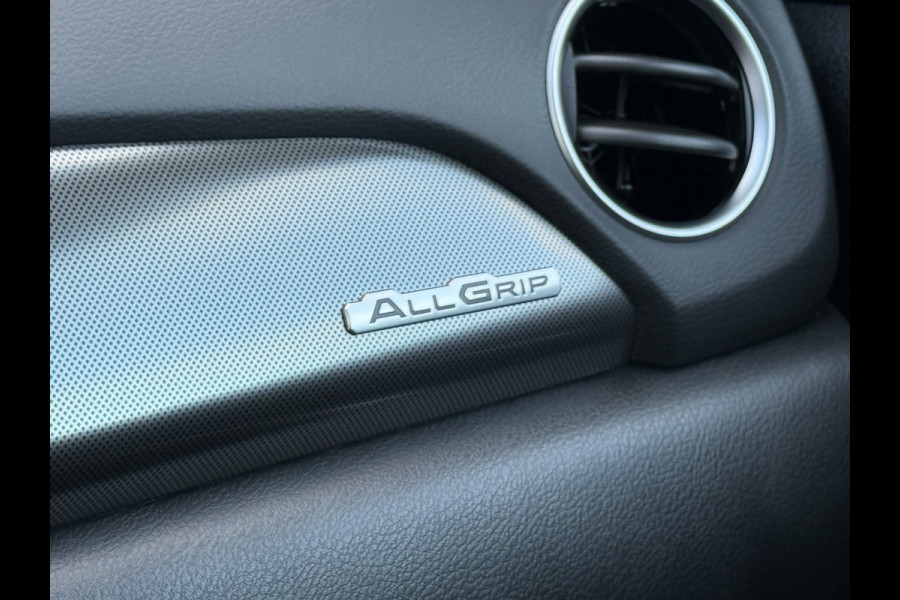 Suzuki Vitara 1.5 Hybrid Style AllGrip | Pano | ACC | Camera | LED | Parelmoer