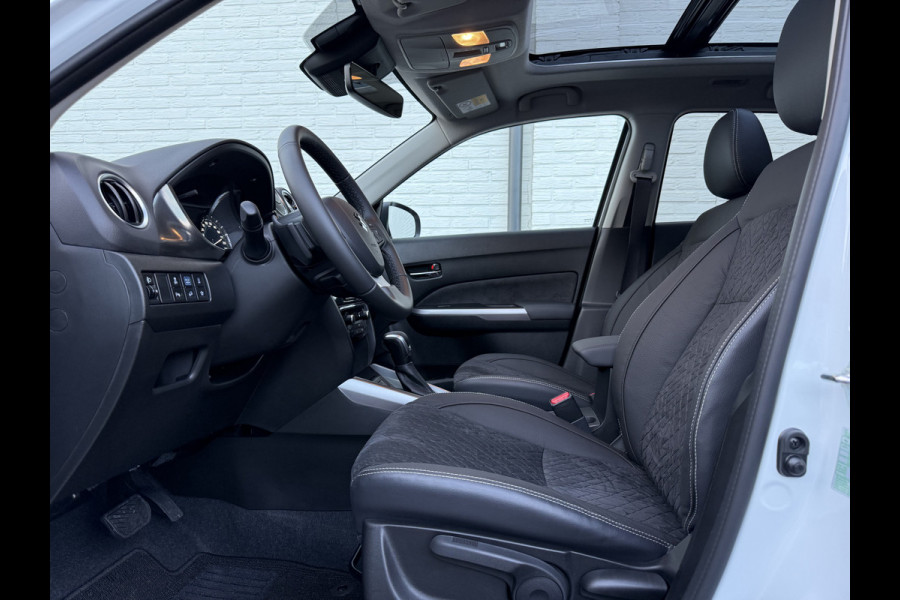Suzuki Vitara 1.5 Hybrid Style AllGrip | Pano | ACC | Camera | LED | Parelmoer