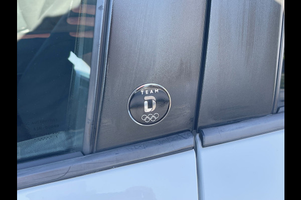 Toyota Corolla Touring Sports 2.0 Hybrid Dynamic | CarPlay | Camera | ACC | LED | Keyless | DAB+