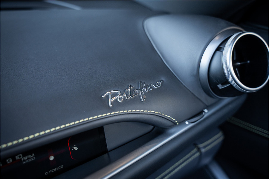 Ferrari Portofino 3.9 V8 HELE - Nero Daytona | Passenger Display | Carbon | JBL | Memory