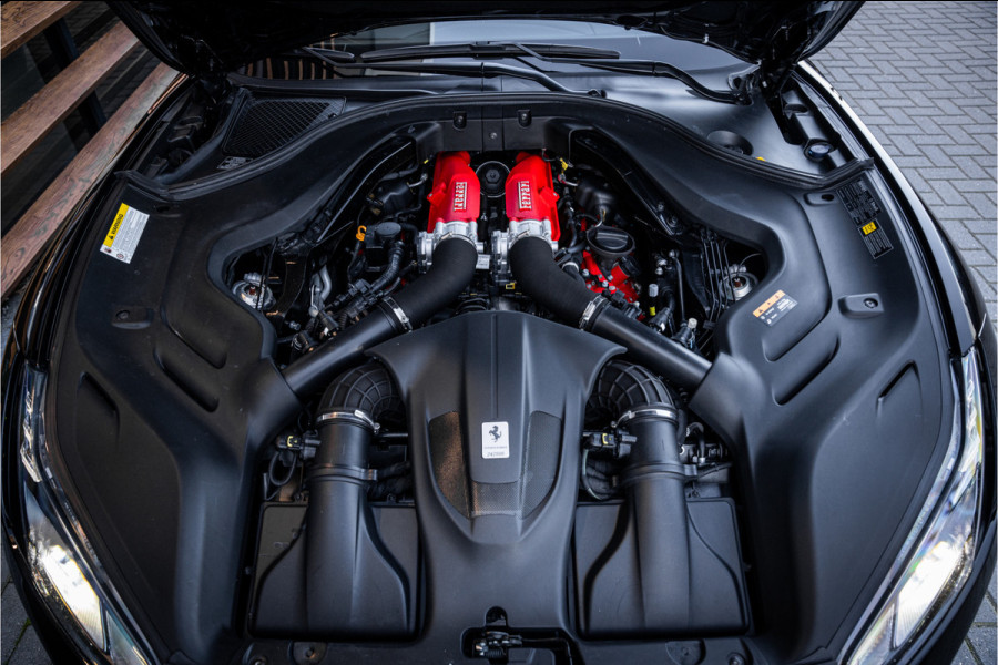 Ferrari Portofino 3.9 V8 HELE - Nero Daytona | Passenger Display | Carbon | JBL | Memory