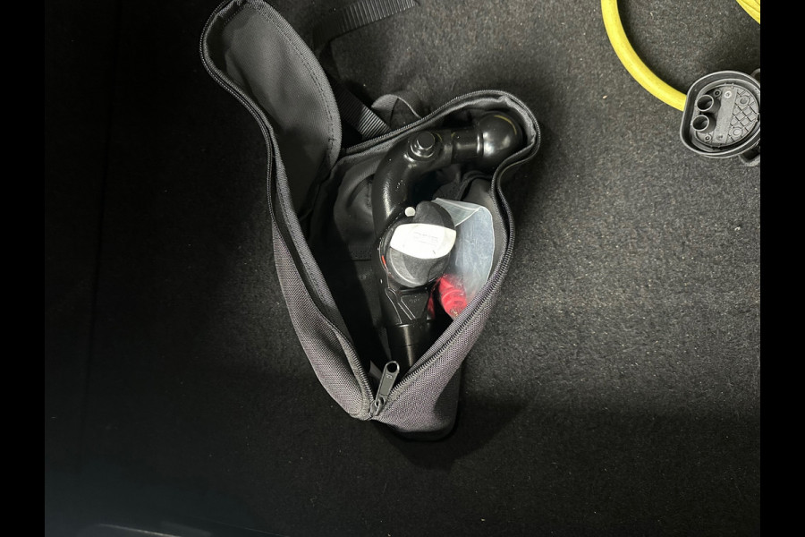 Volkswagen ID.3 First Plus 58 kWh Camera /Stoelverw./ PDC