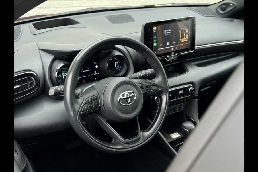 Toyota Yaris 1.5 Hybrid Executive | Pano | JBL Audio | HUD | Camera | Carplay