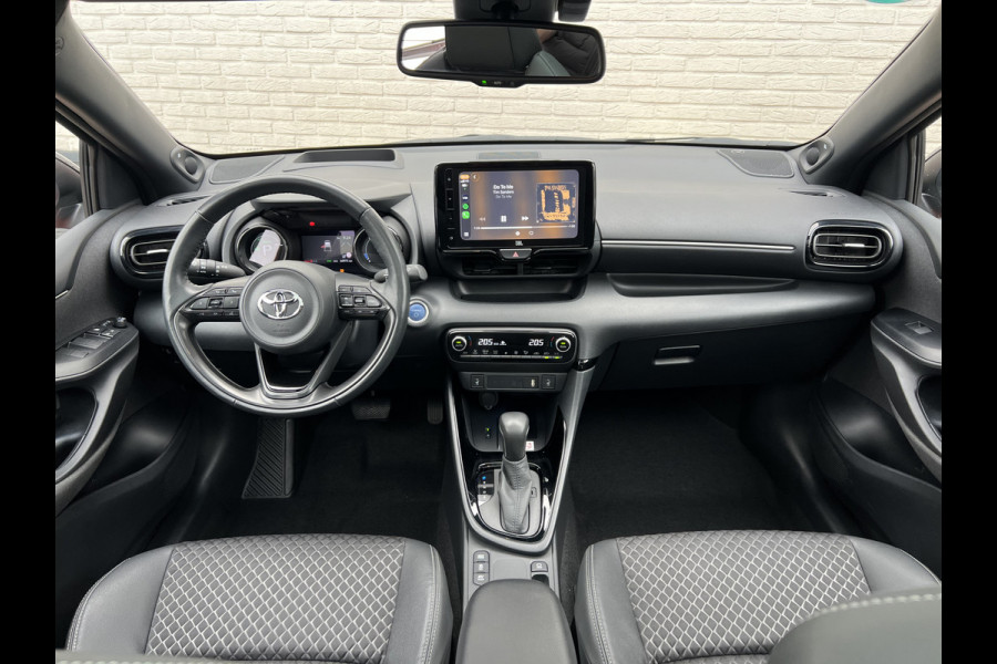 Toyota Yaris 1.5 Hybrid Executive | Pano | JBL Audio | HUD | Camera | Carplay