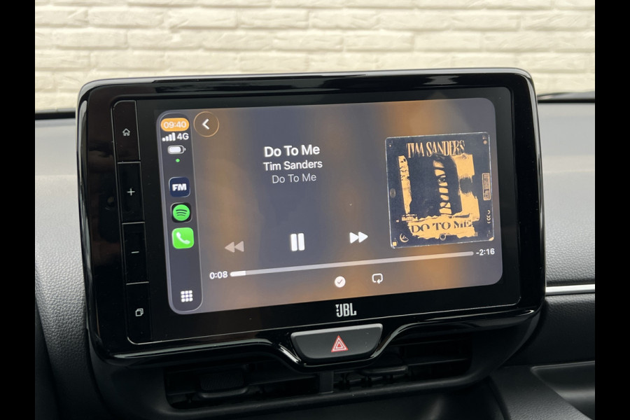 Toyota Yaris 1.5 Hybrid Executive | Pano | JBL Audio | HUD | Camera | Carplay