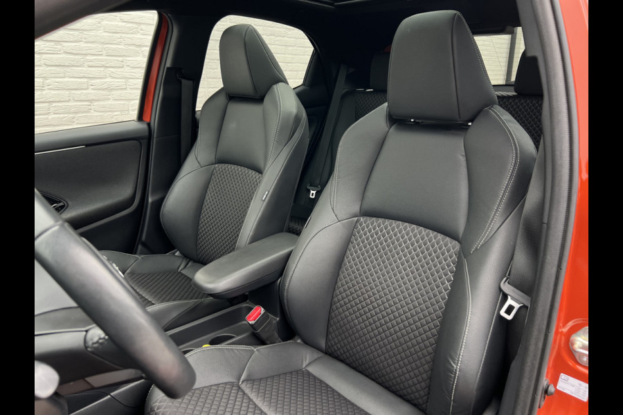 Toyota Yaris 1.5 Hybrid Executive | Pano | JBL Audio | HUD | Camera | Carplay