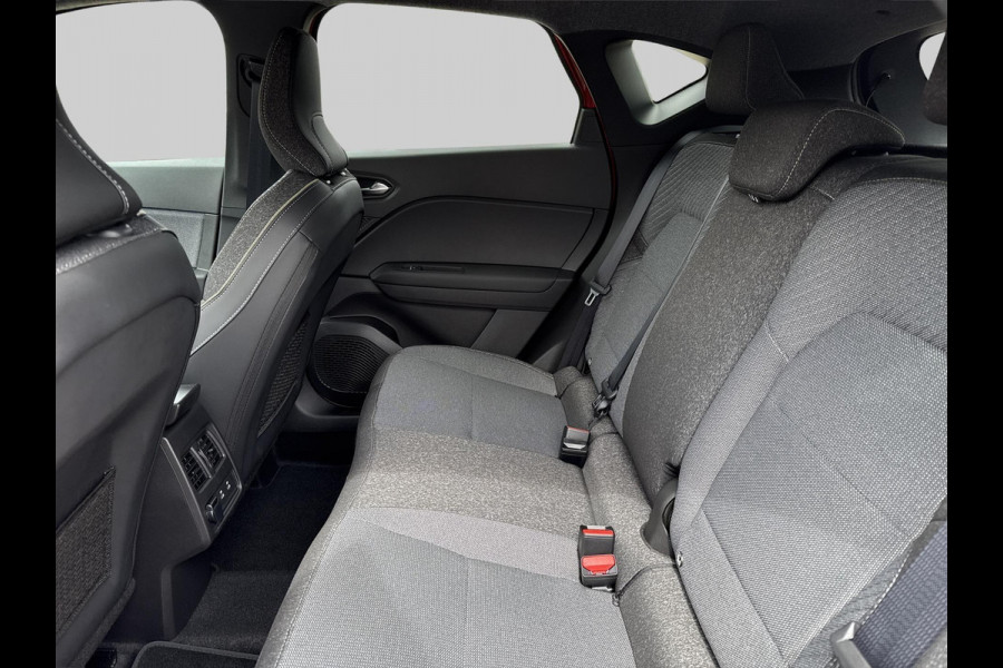 Mitsubishi ASX 1.6 HEV AT First Edition