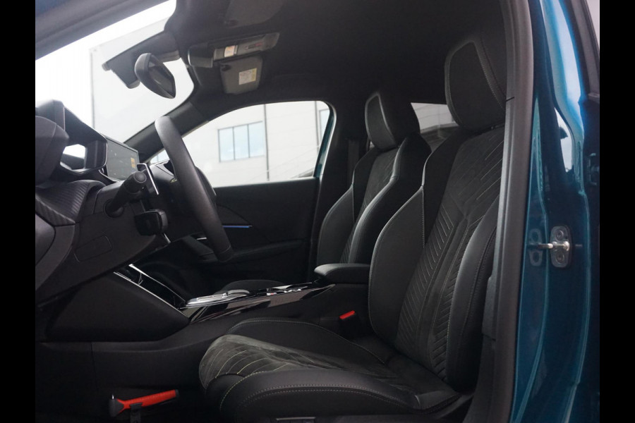 Peugeot 2008 1.2 Hybrid 136 GT Alcantara pakket