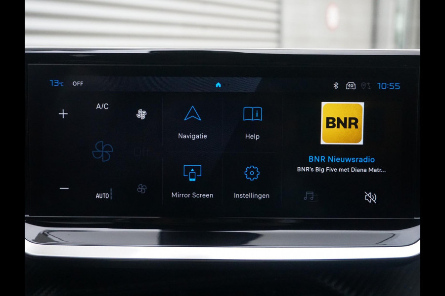 Peugeot 2008 1.2 Hybrid 136 GT Alcantara pakket