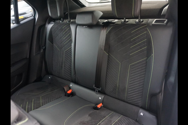 Peugeot 2008 1.2 Hybrid 136 GT Alcantara pakket