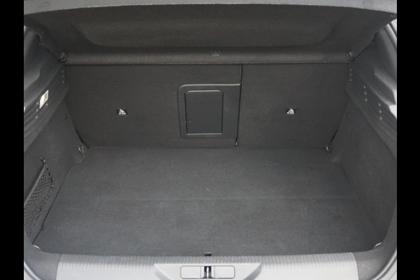 Peugeot E-308 GT First Edition EV 54 kWh