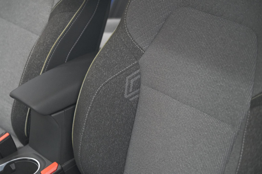 Renault Captur Mild Hybrid 160 techno | Pack Winter | Camera | Adaptieve Cruise Control | Apple Carplay