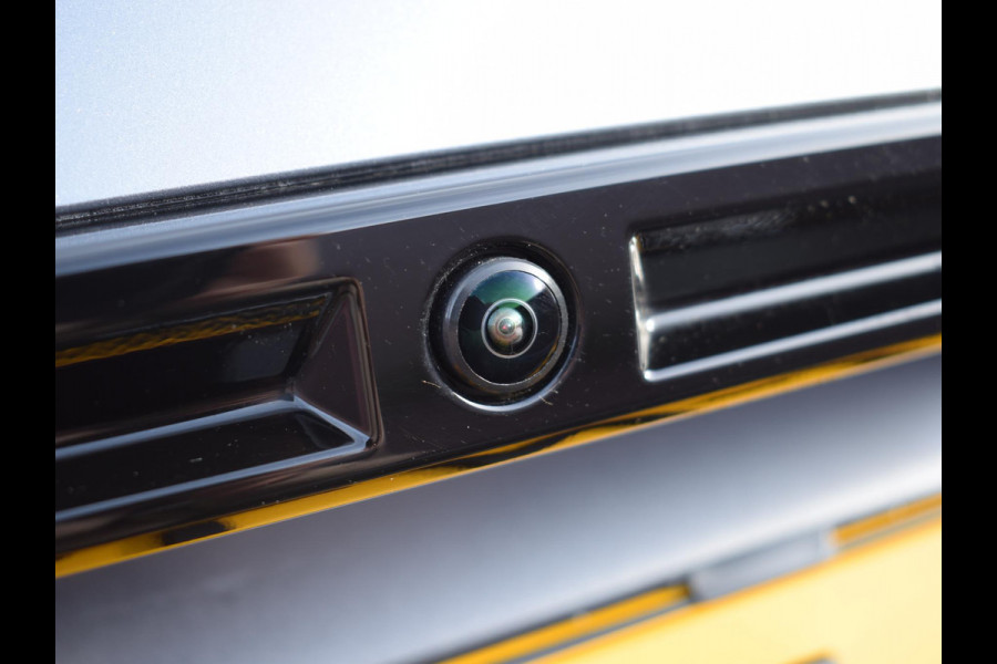 Peugeot 2008 1.2 Hybrid 136 GT ACHTERUITRIJCAMERA MET SENSOREN | NAVI & CARPAY | E.C.C. |