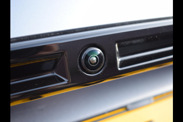 Peugeot 2008 1.2 Hybrid 136 GT ACHTERUITRIJCAMERA MET SENSOREN | NAVI & CARPAY | E.C.C. |