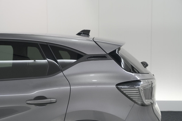 Renault Captur TCe 90 Techno | Nieuw Model | Camera | Navigatie | Apple Carplay | Pack Full Screen | 18 Inch Lichtmetalen Velgen