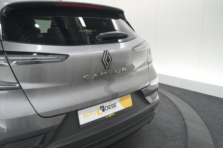 Renault Captur TCe 90 Techno | Nieuw Model | Camera | Navigatie | Apple Carplay | Pack Full Screen | 18 Inch Lichtmetalen Velgen