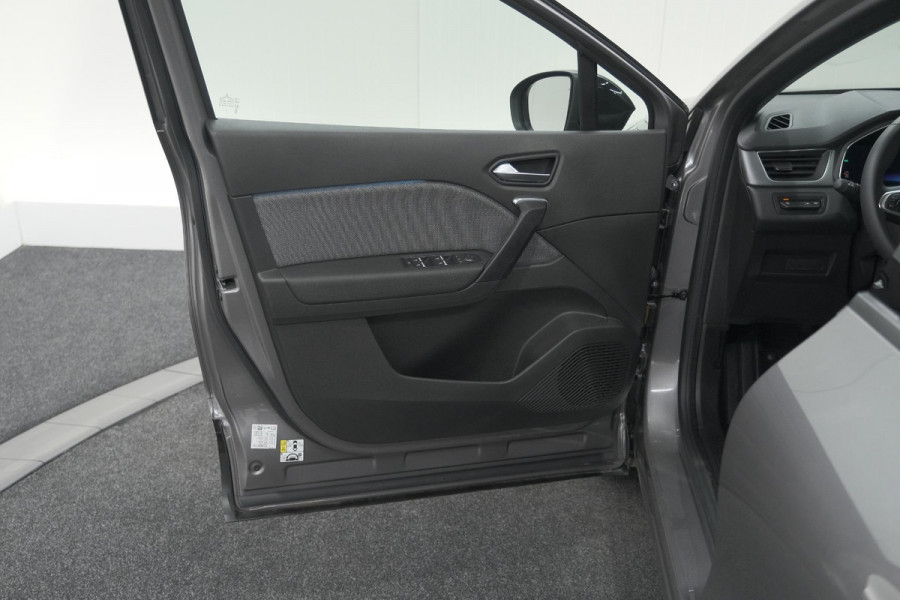 Renault Captur TCe 90 Techno | Nieuw Model | Camera | Navigatie | Apple Carplay | Pack Full Screen | 18 Inch Lichtmetalen Velgen