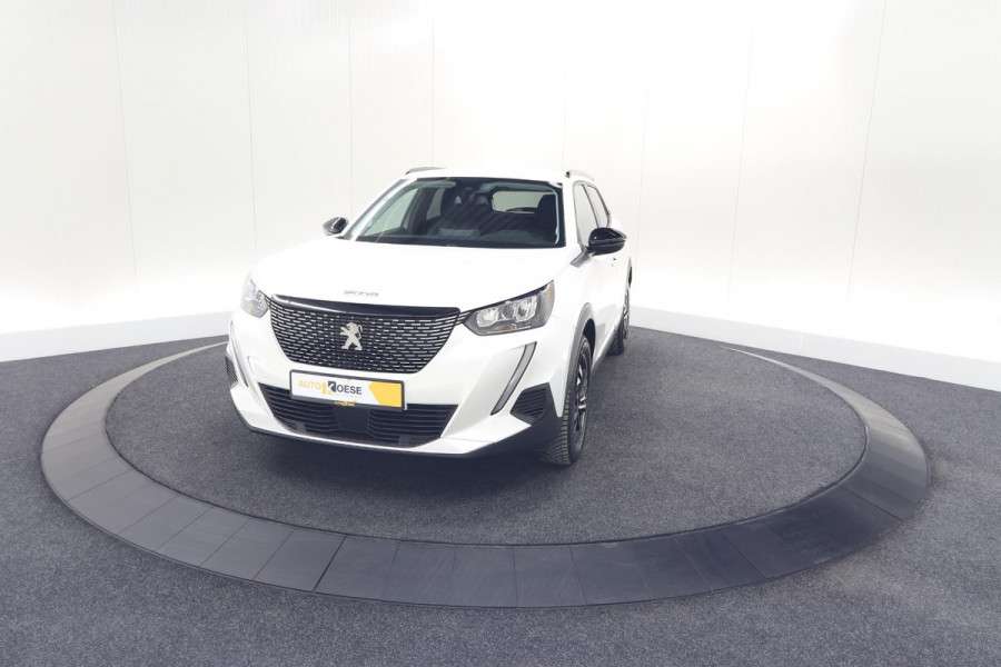 Peugeot 2008 PureTech 102 Allure Pack | Allseason Banden | Parkeersensoren | Apple Carplay