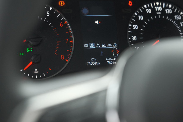 Renault Captur TCe 90 Zen | Camera | Apple Carplay | Parkeersensoren | Navigatie