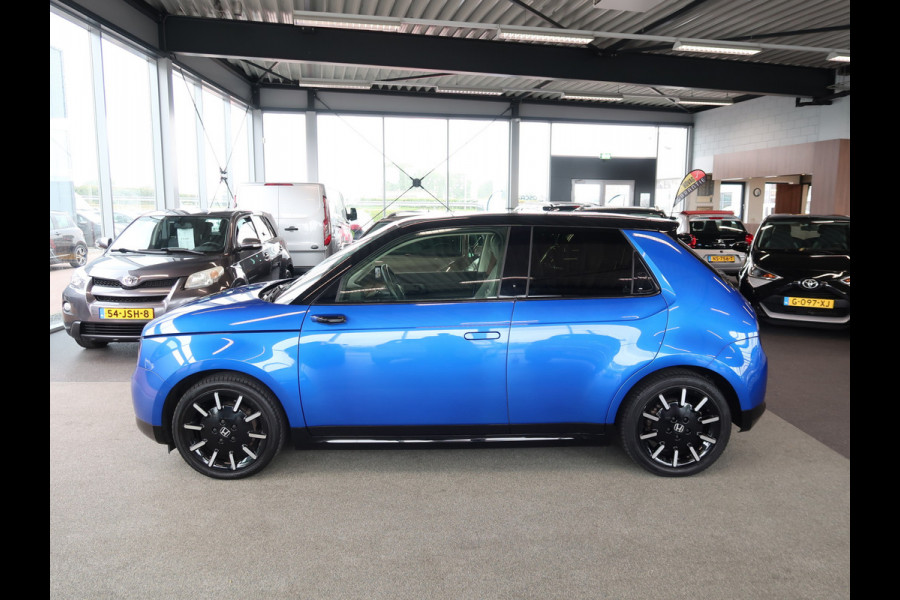 Honda E Advance 17" PANORAMADAK/360CAMERA/CARPLAY/WINTERPACK/KEYLESS
