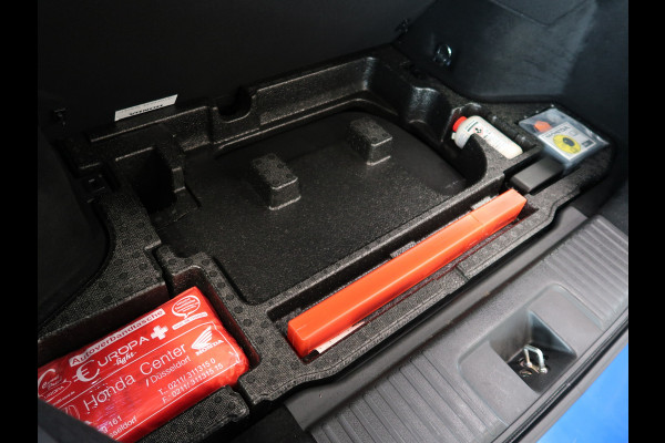 Honda E Advance 17" PANORAMADAK/360CAMERA/CARPLAY/WINTERPACK/KEYLESS